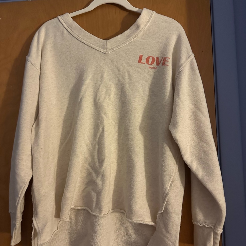 Aerie Cream V-Neck Sweater Cozy Knit